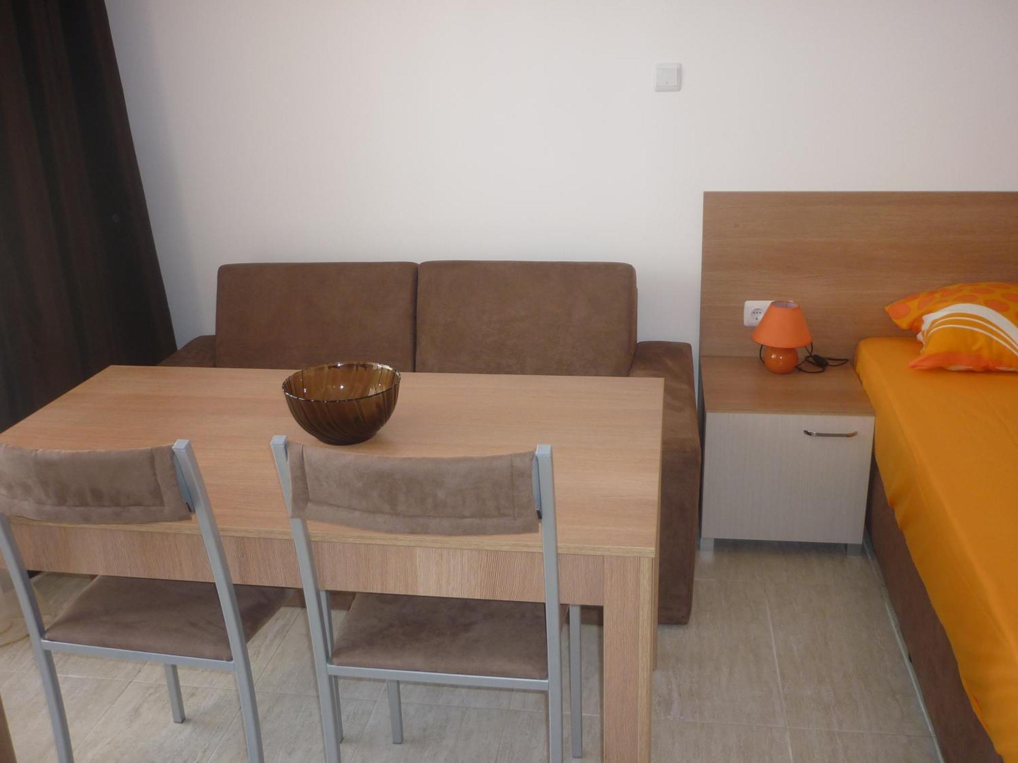 Ganozliev'S Apartments In Kavatsi Area Süzebolu Dış mekan fotoğraf