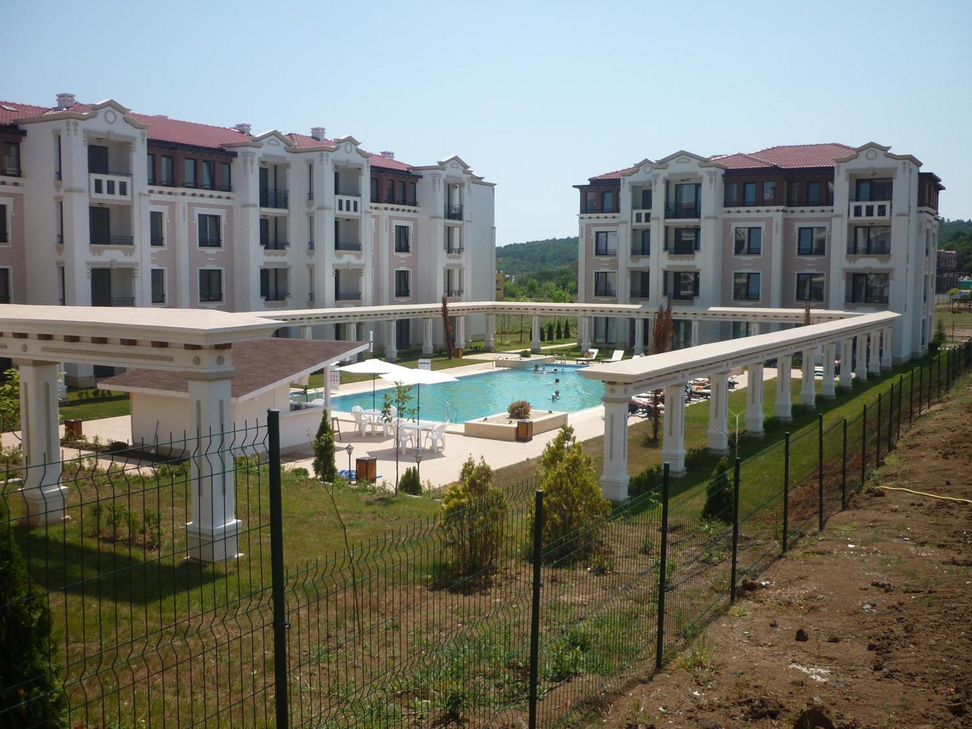 Ganozliev'S Apartments In Kavatsi Area Süzebolu Dış mekan fotoğraf